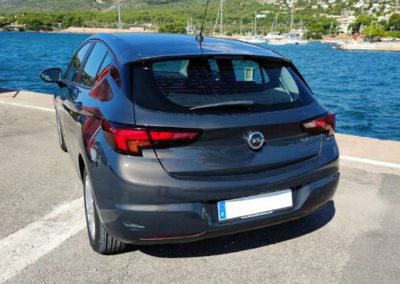 Opel Astra Sedán 1.6CDTi SS Elegance 110